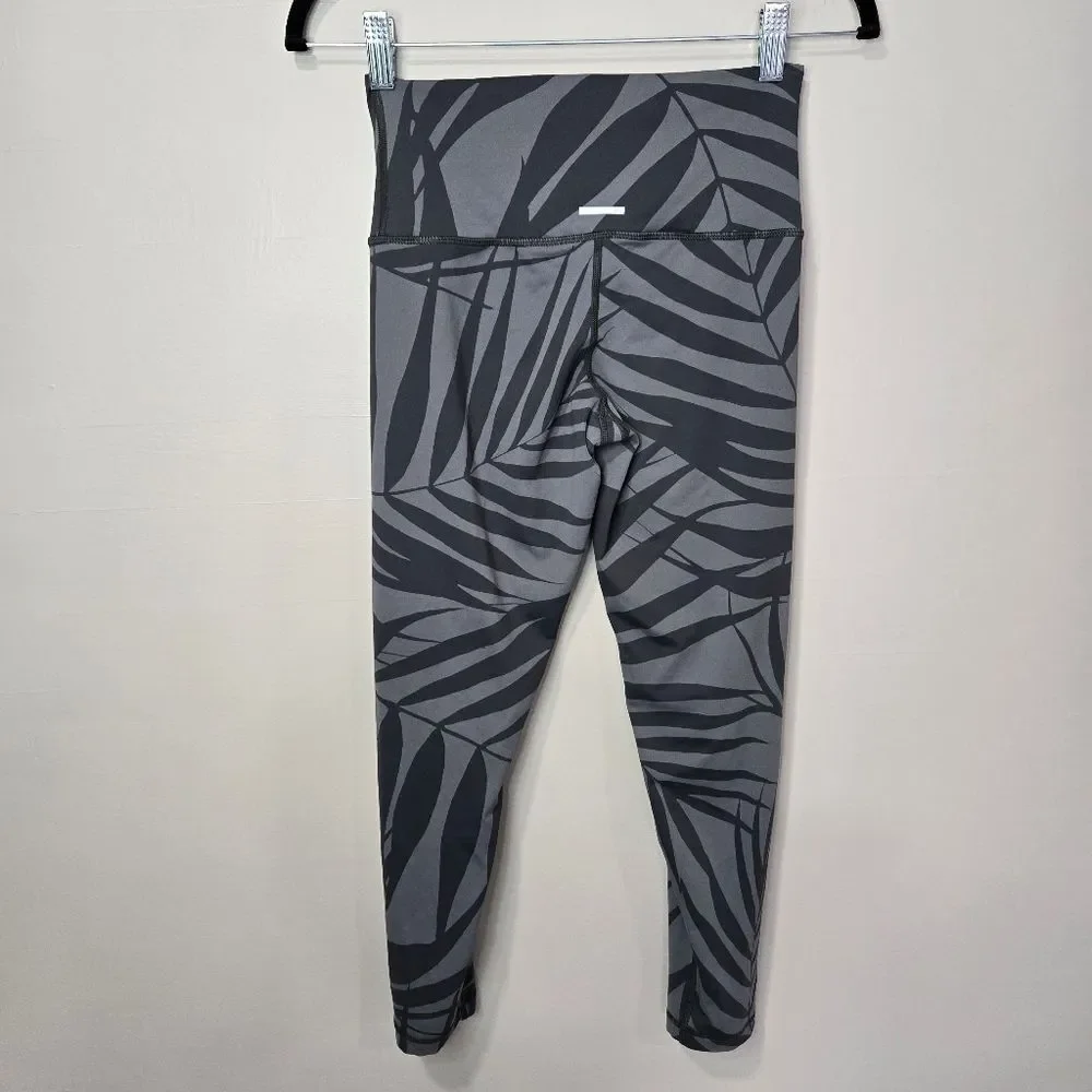 aerie gray black